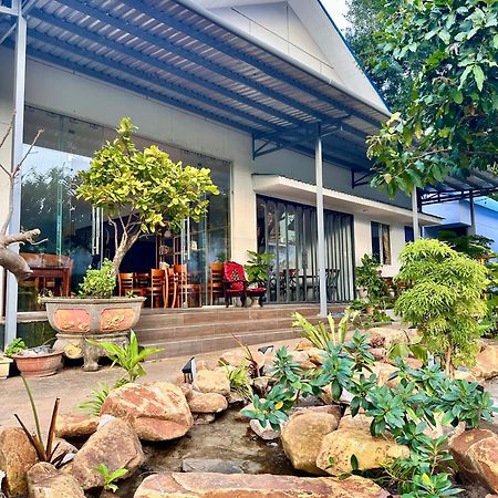Bungalow Hotel Chi Khu Co Ong Экстерьер фото