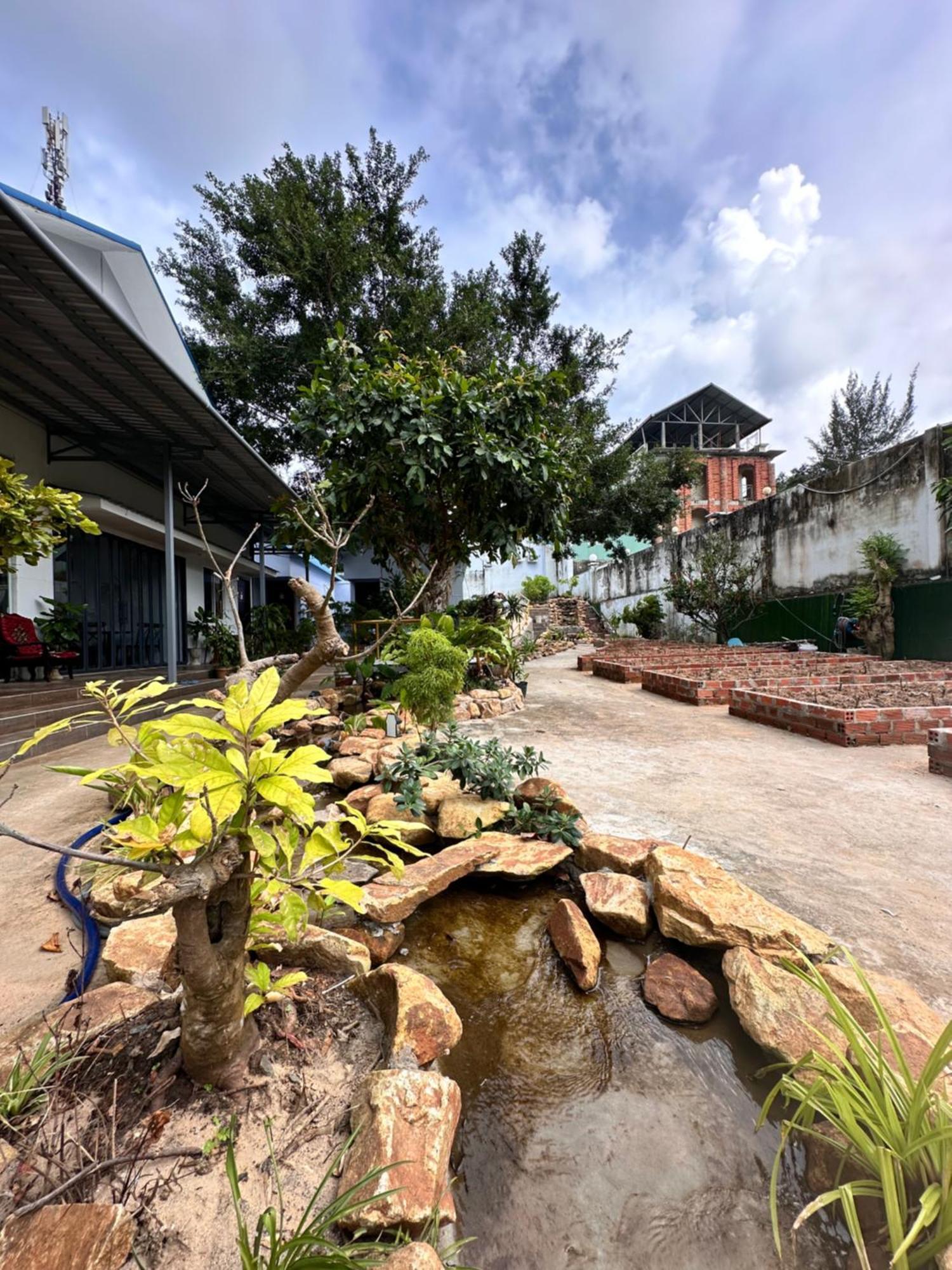 Bungalow Hotel Chi Khu Co Ong Экстерьер фото