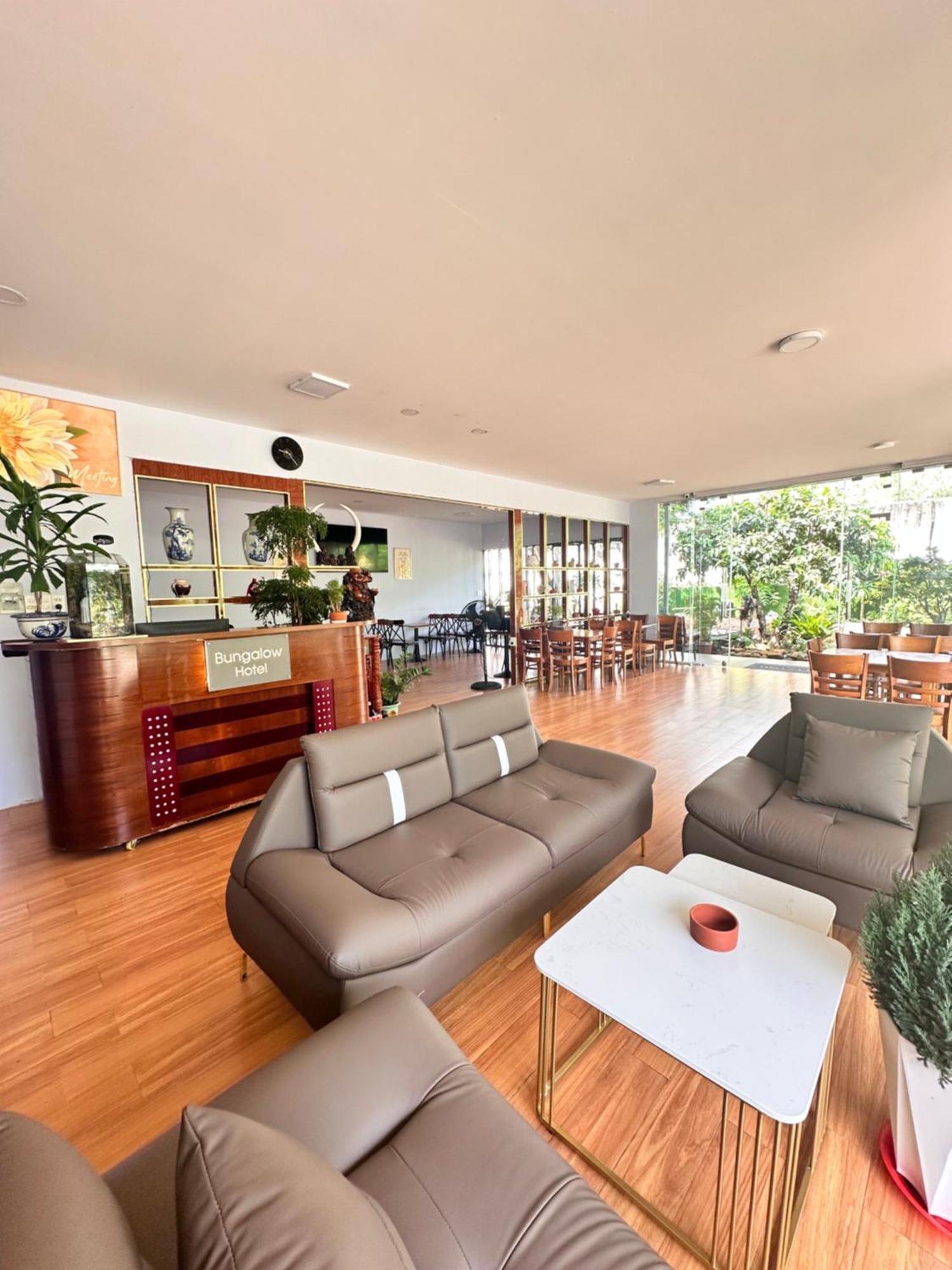 Bungalow Hotel Chi Khu Co Ong Экстерьер фото