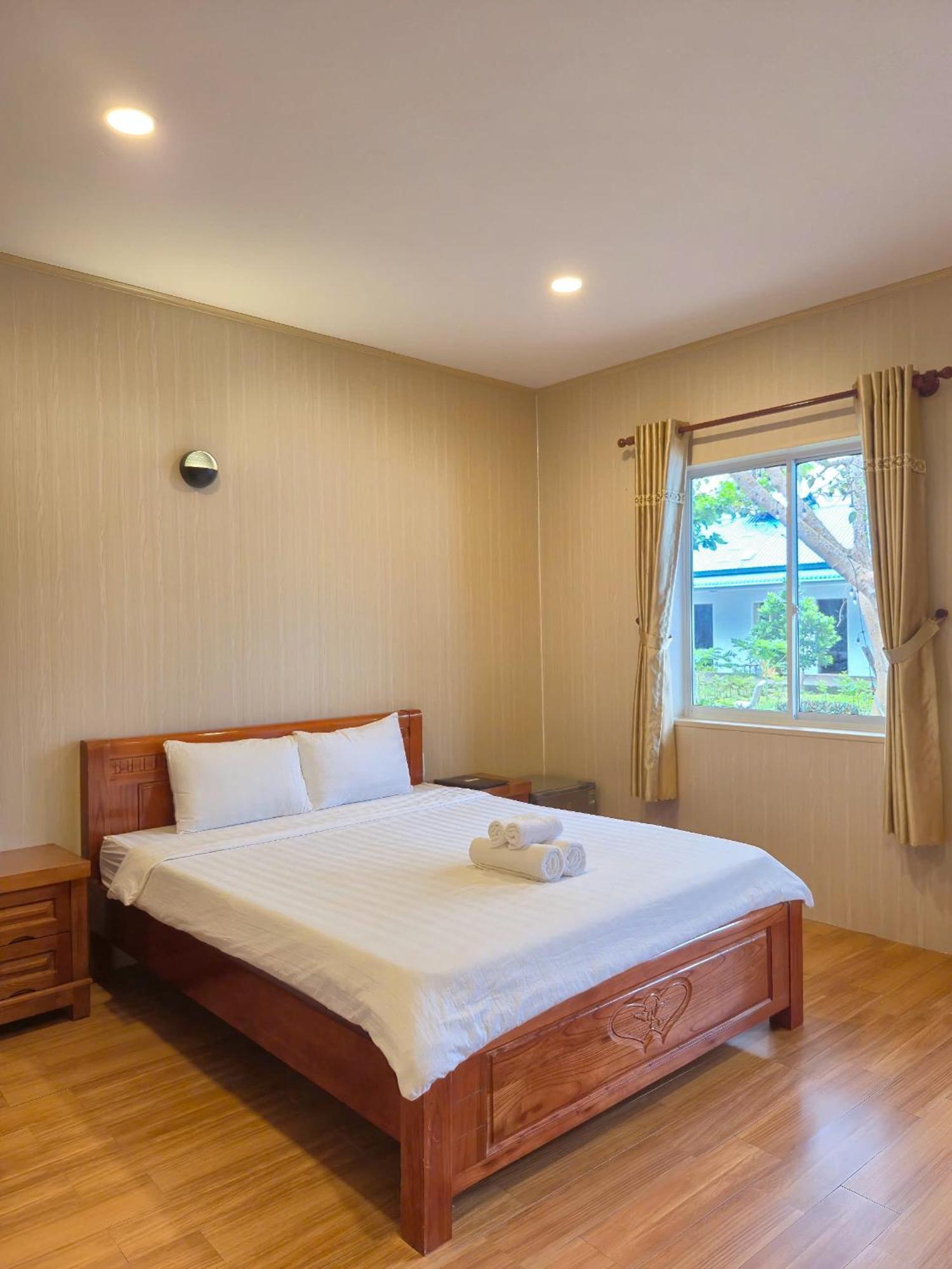 Bungalow Hotel Chi Khu Co Ong Экстерьер фото