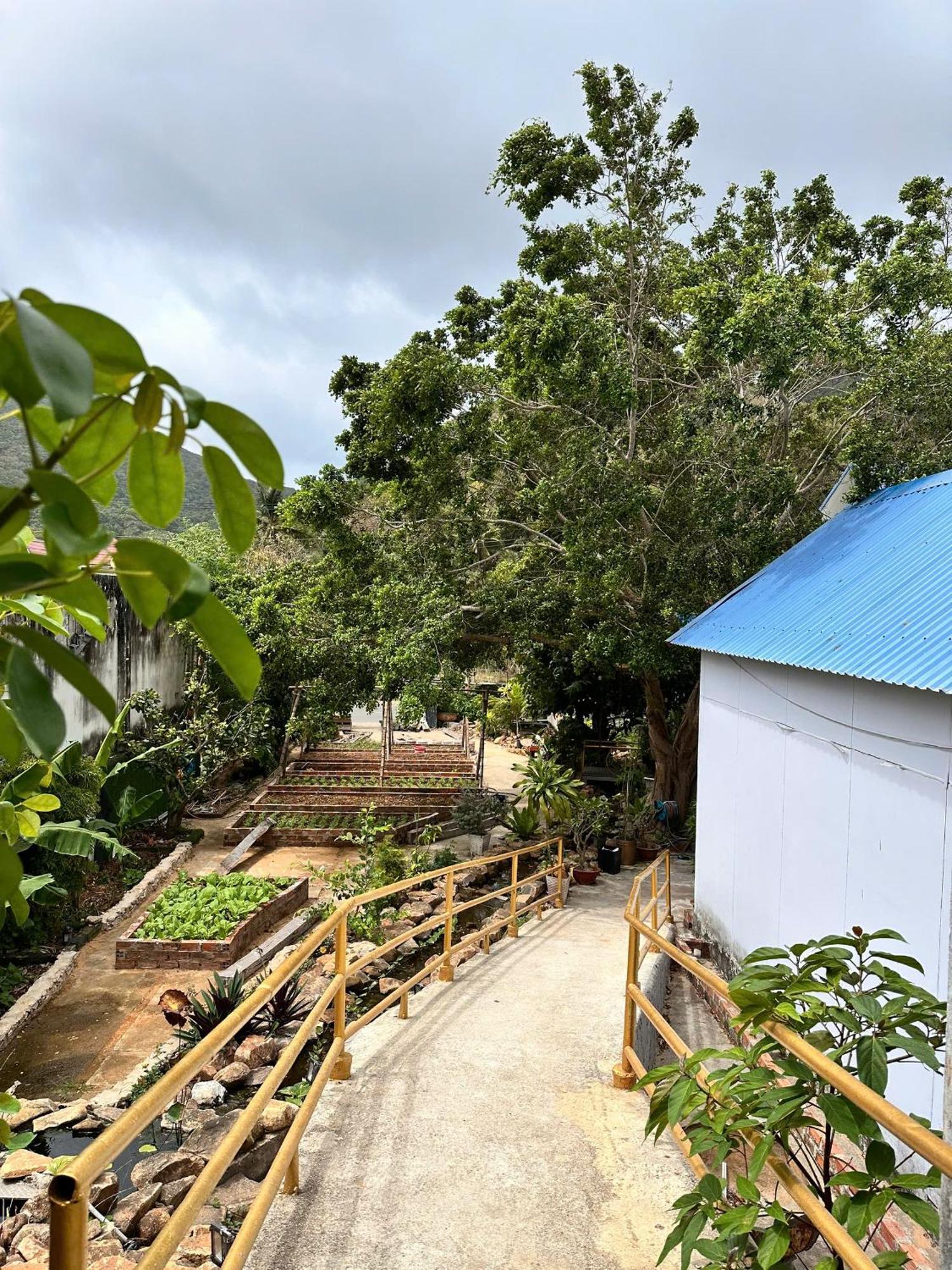 Bungalow Hotel Chi Khu Co Ong Экстерьер фото